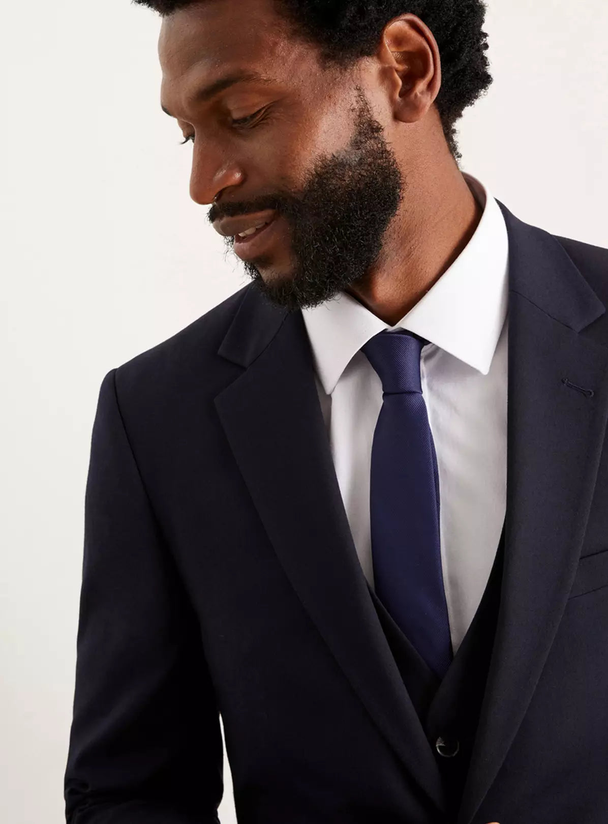 Navy Tailored Fit Essential Suit